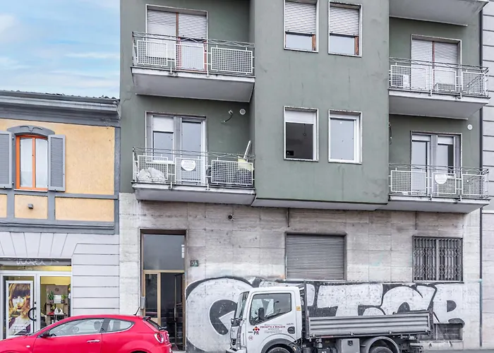 דירה Navigli Bilocale Moderno Con Balcone Sul Giardino מילאנו